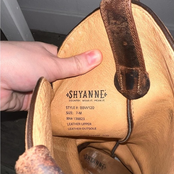 Shyanne Western Boots - Picture 2 of 4